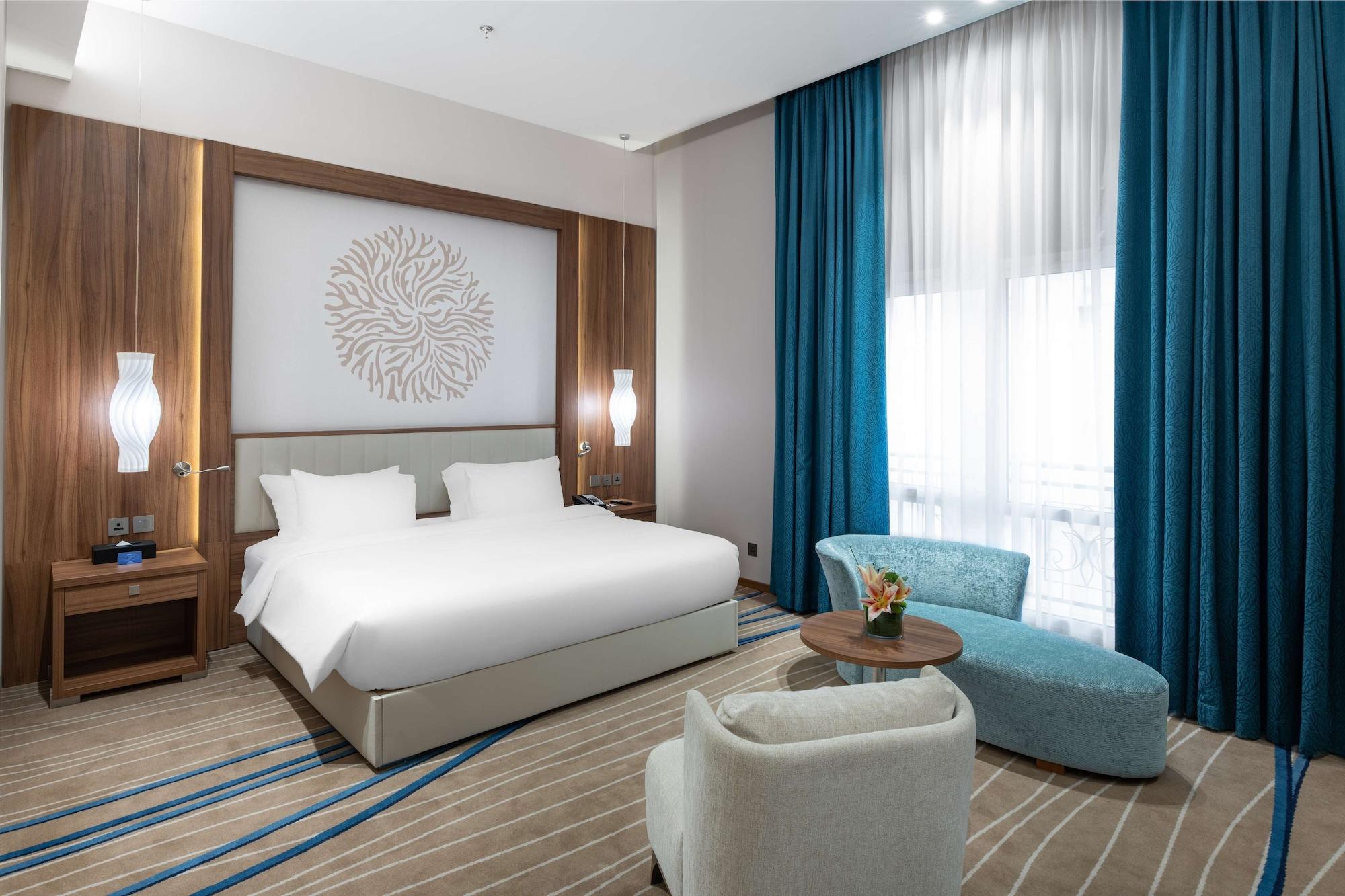 Radisson Blu Hotel, Jeddah Al Salam Exterior photo Deluxe Room