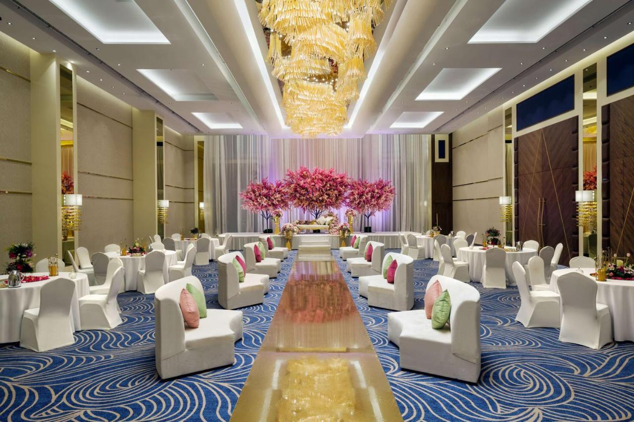 Radisson Blu Hotel, Jeddah Al Salam Exterior photo The ballroom