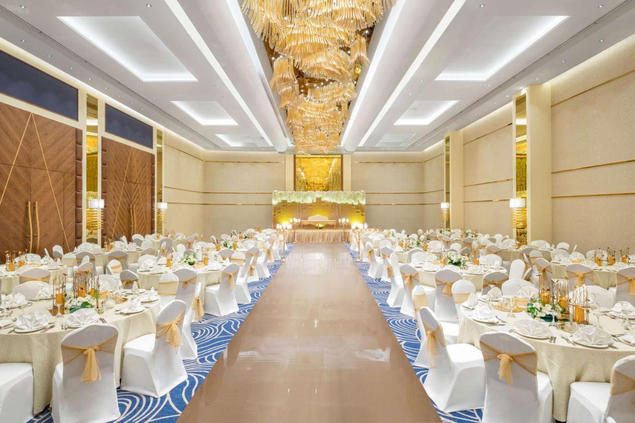 Radisson Blu Hotel, Jeddah Al Salam Exterior photo The ballroom