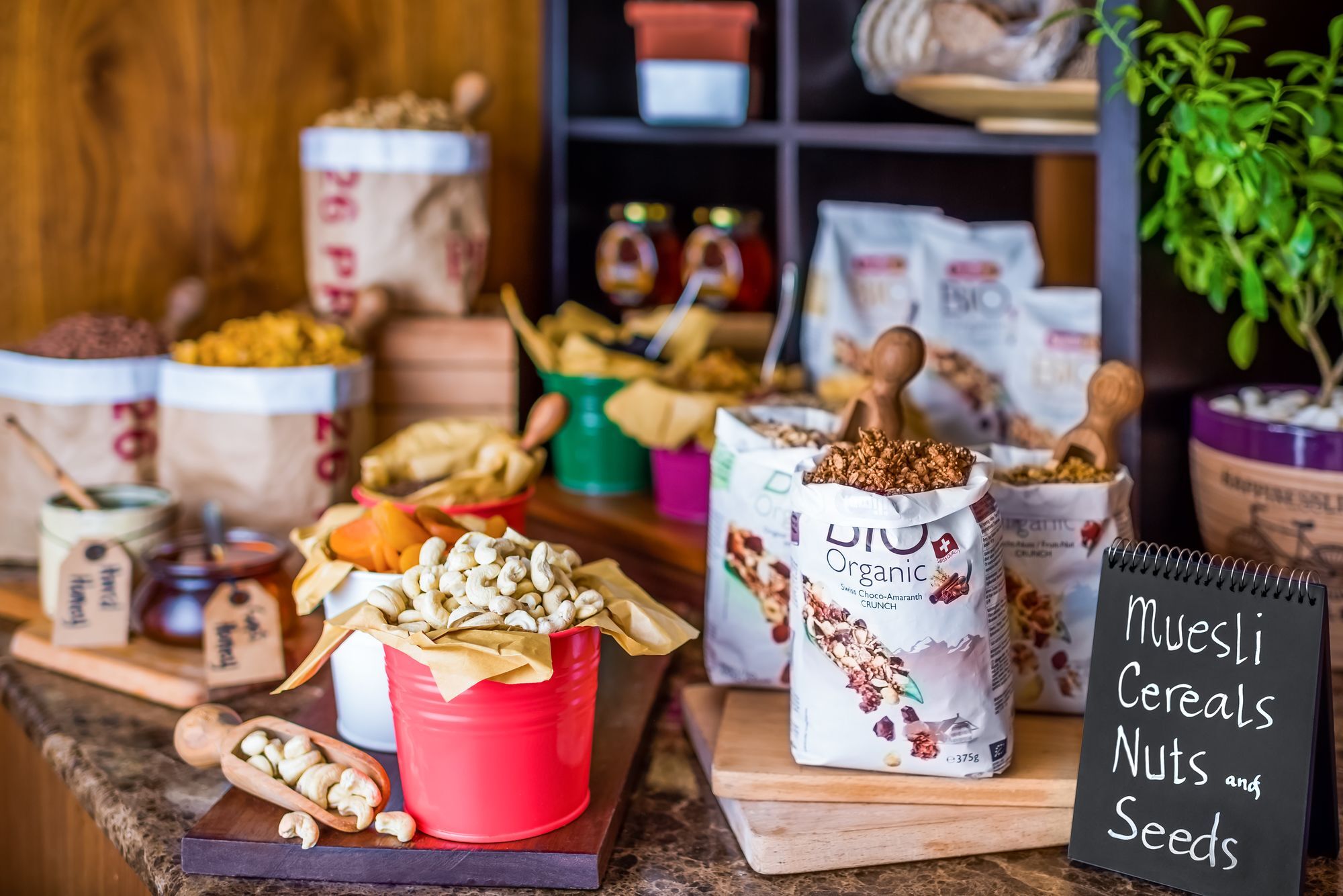 Radisson Blu Hotel, Jeddah Al Salam Exterior photo Muesli cereals, nuts and seeds