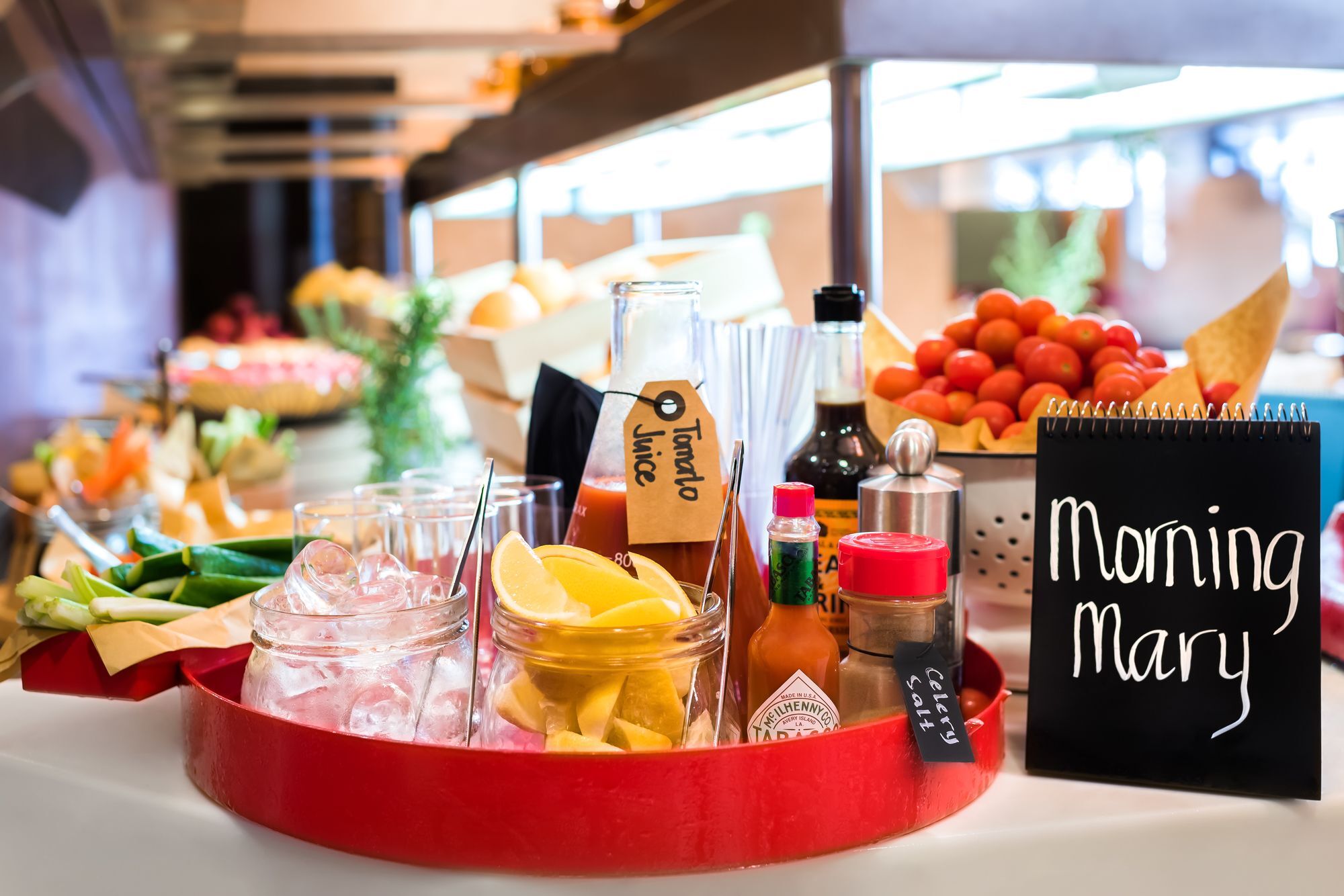 Radisson Blu Hotel, Jeddah Al Salam Exterior photo A Bloody Mary bar
