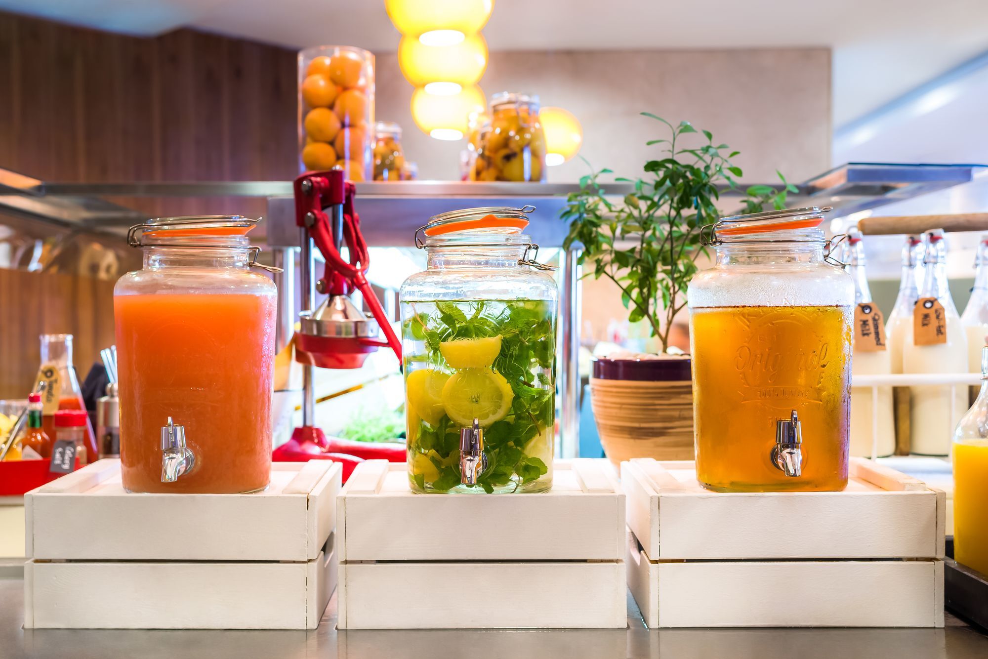 Radisson Blu Hotel, Jeddah Al Salam Exterior photo A selection of fruit juices