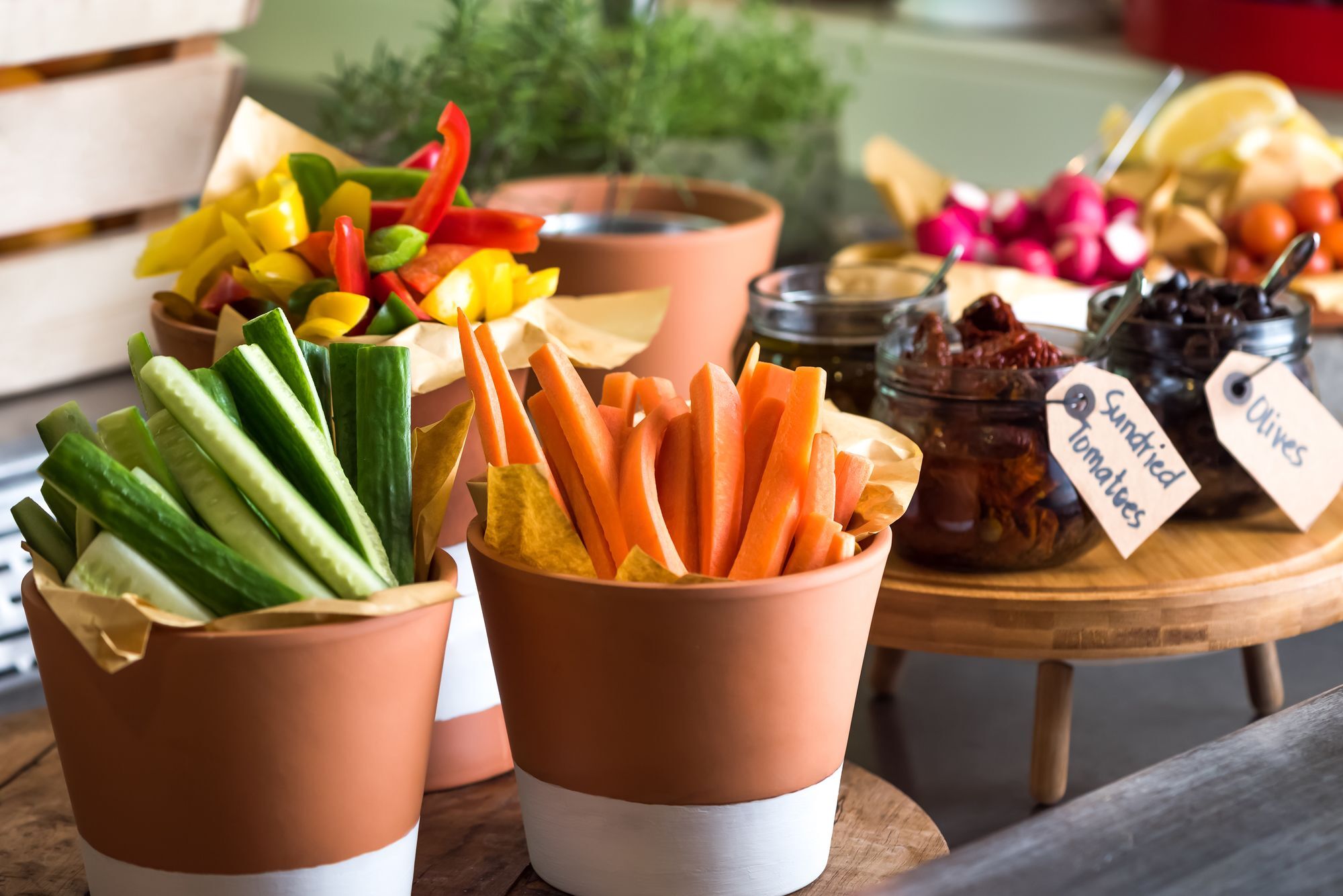 Radisson Blu Hotel, Jeddah Al Salam Exterior photo Vegetable Crudités